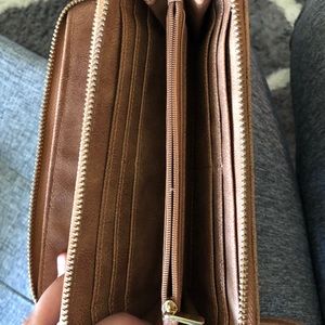 wristlet/wallet